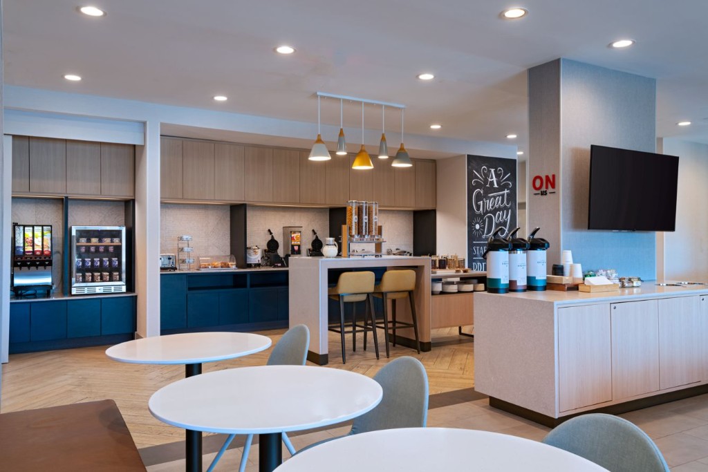 Hotel breakfast and lounge area